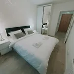 4 Perly * Kołobrzeg